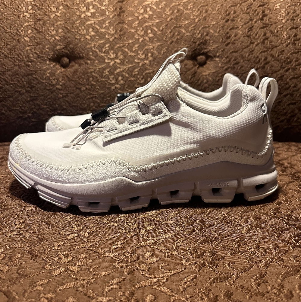 On Cloud Running Cloudaway Kanazawa Size 10